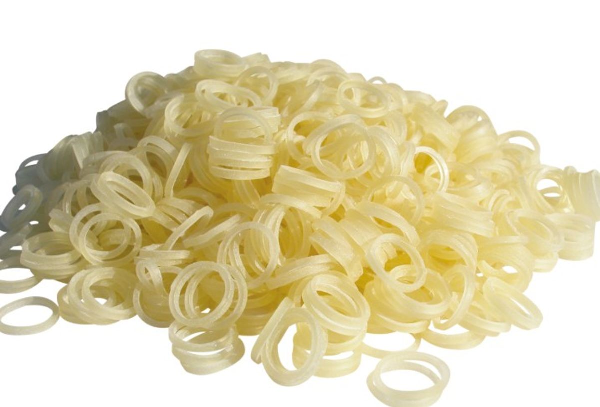 Latex strikk til hund